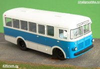 Коллекционная масштабная модель 1:43 Малый городской автобус вагонной компоновки РАФ-251 (ModelPro)